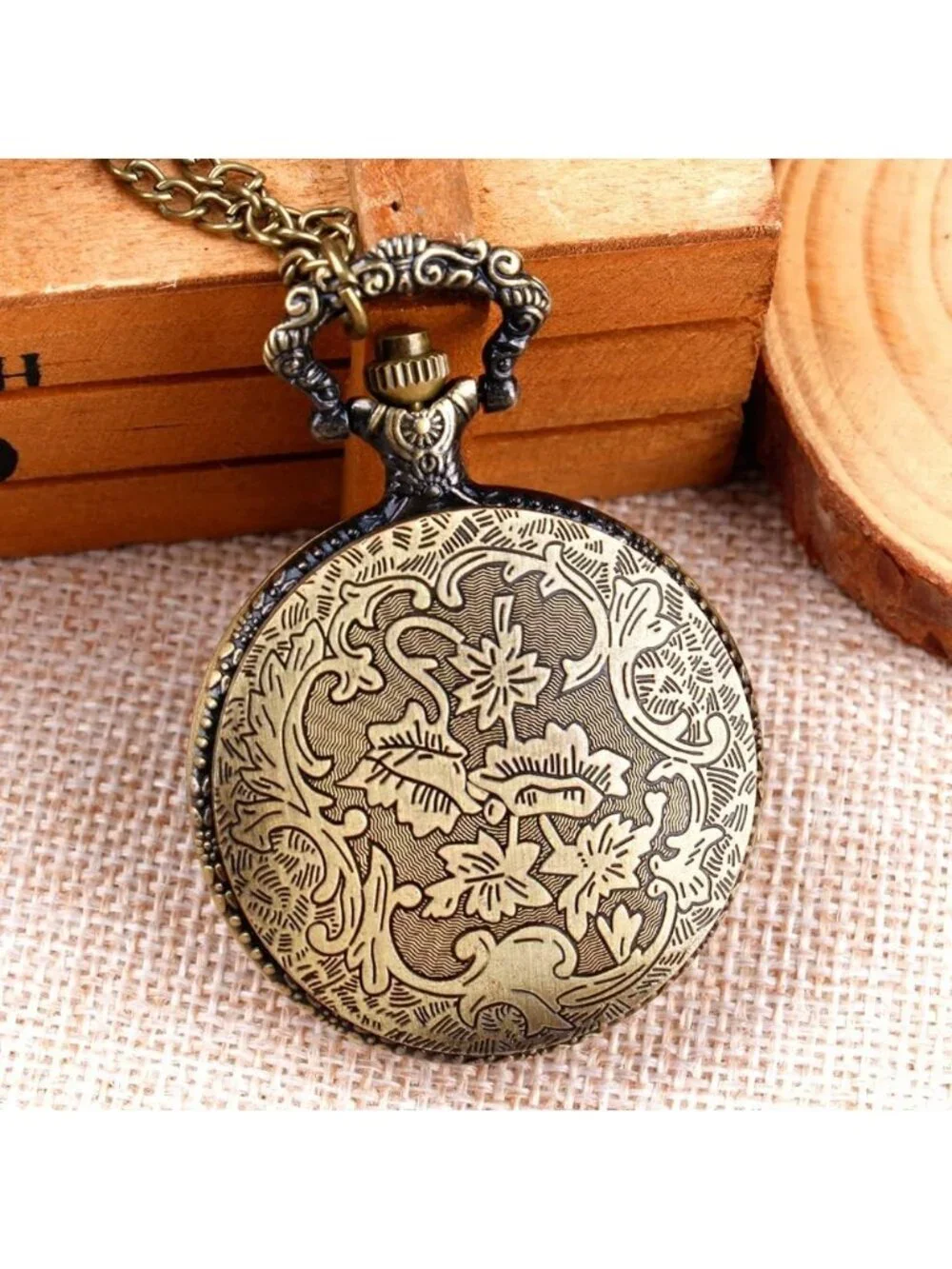 Men's Brown Analog Quartz Tree Shape Pendant Necklace Round Case Pocket Watch